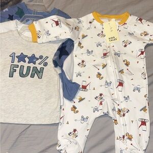 Baby clothes